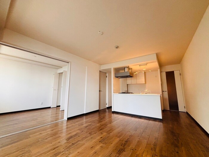 物件内観写真8　(居室)