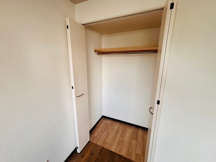 物件内観写真17　(収納)