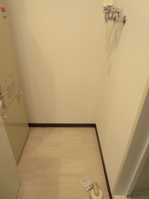 物件内観写真19　(洗濯機置場)