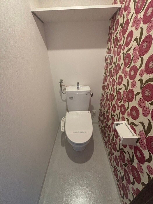 物件内観写真14　(トイレ)