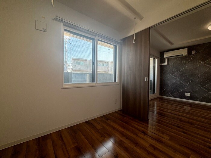 物件内観写真16　(居室)