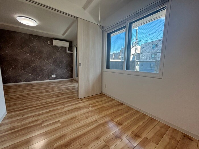 物件内観写真17　(居室)