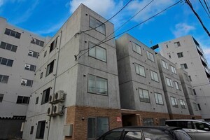ソロコンテ宮の森外観写真