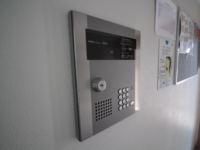 物件外観写真6　(建物設備)