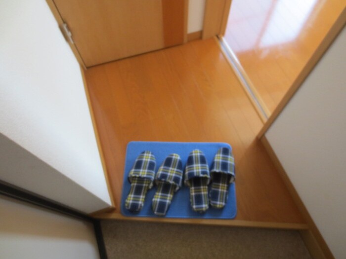 物件内観写真22　(玄関)