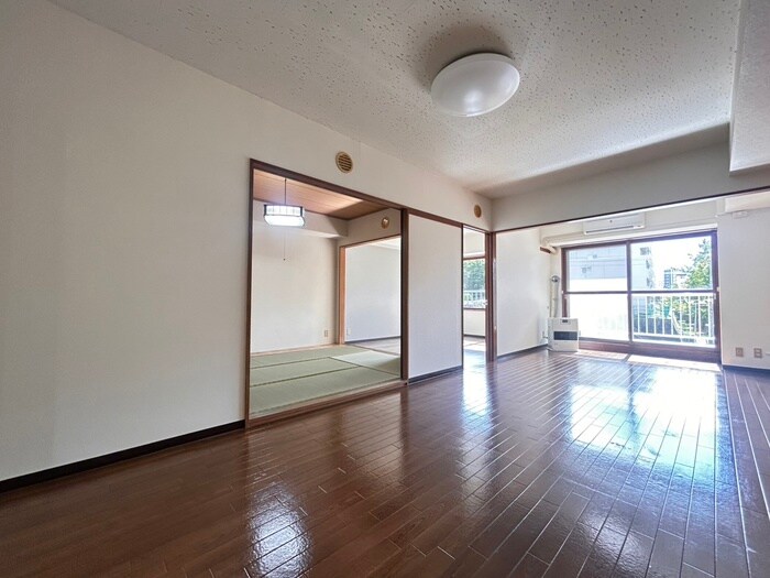 物件内観写真9　(居室)