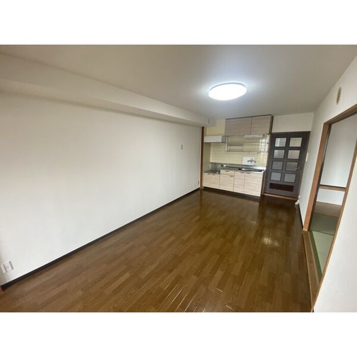 物件内観写真12　(居室)