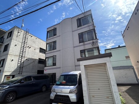 ロイヤルステージ平岸外観写真