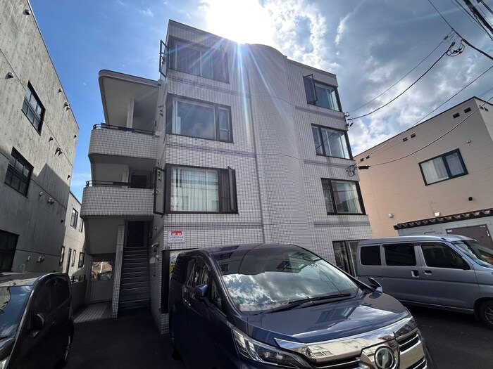 物件外観写真2　(外観写真)