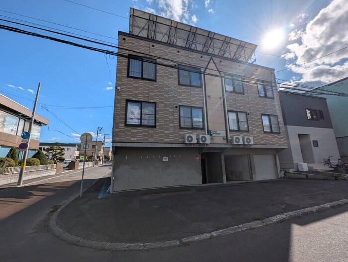 物件外観写真2　(外観写真)