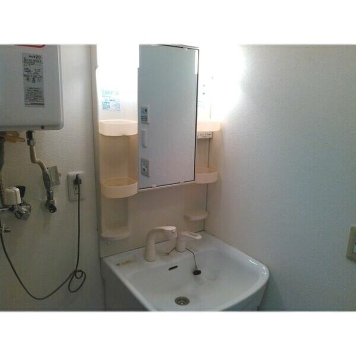 物件内観写真7　(洗面)