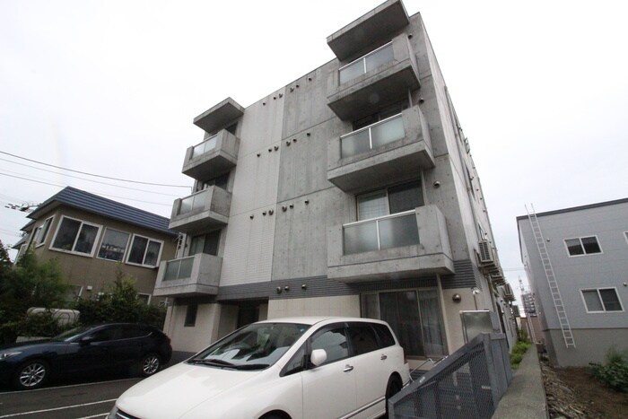 物件外観写真2　(外観写真)