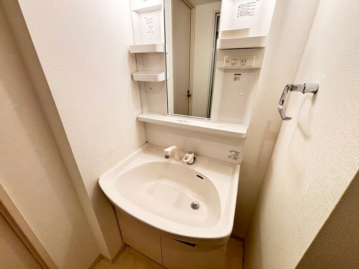 物件内観写真14　(洗面)