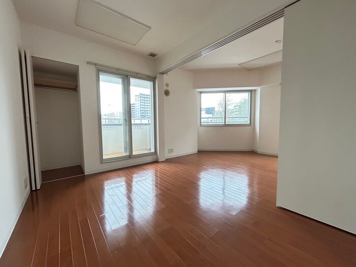 物件内観写真15　(居室)