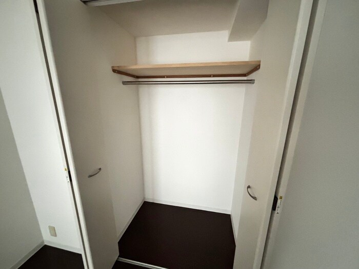 物件内観写真18　(収納)