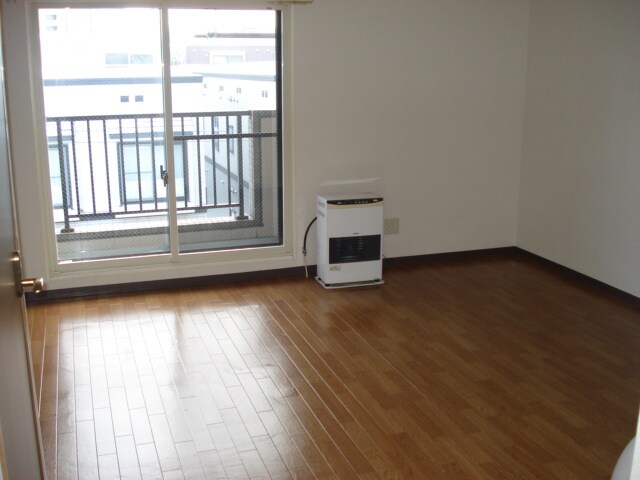 物件内観写真4　(居室)