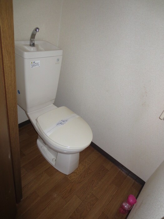 物件内観写真11　(トイレ)