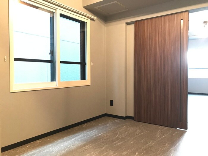 物件内観写真11　(居室)