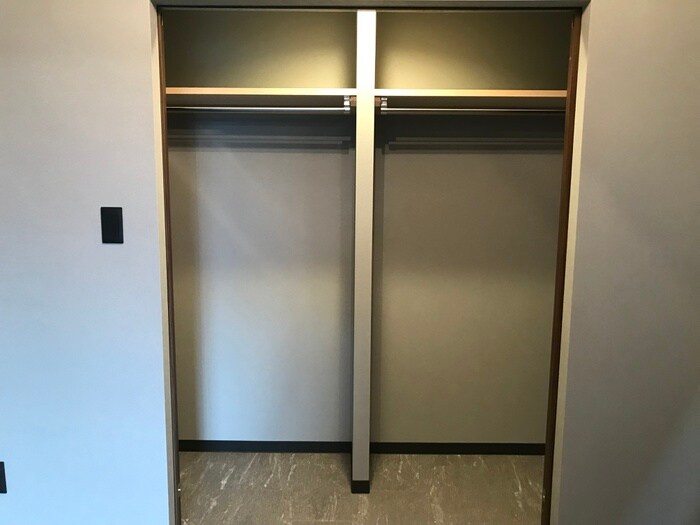 物件内観写真12　(収納)