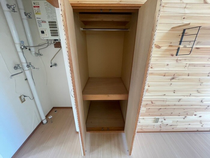 物件内観写真6　(収納)