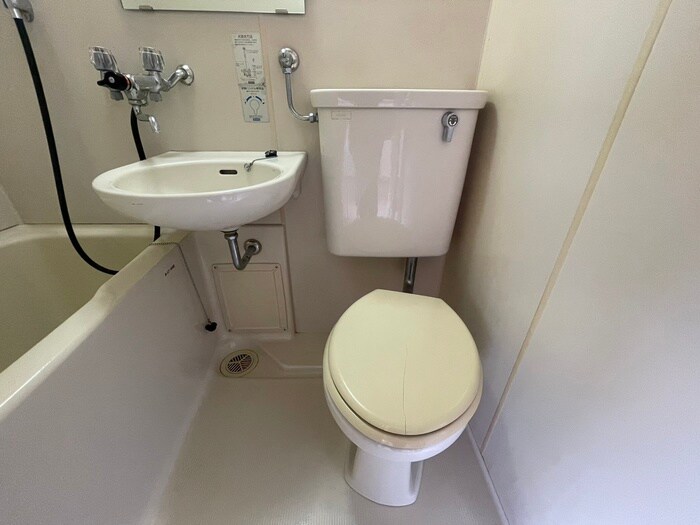 物件内観写真7　(トイレ)
