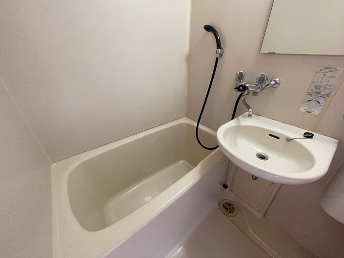 物件内観写真8　(バス／シャワールーム等)