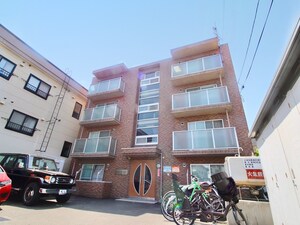 ヴェルパルク８．２外観写真