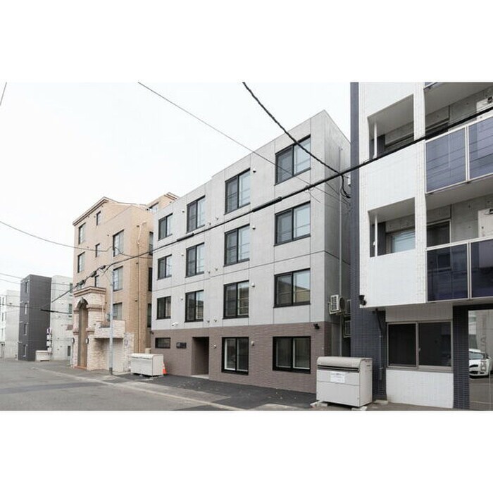 物件外観写真2　(外観写真)