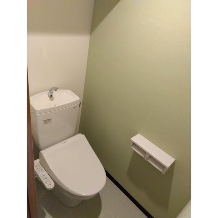 物件内観写真13　(トイレ)