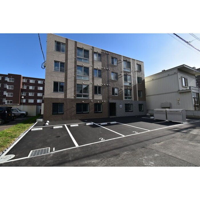 物件外観写真2　(外観写真)