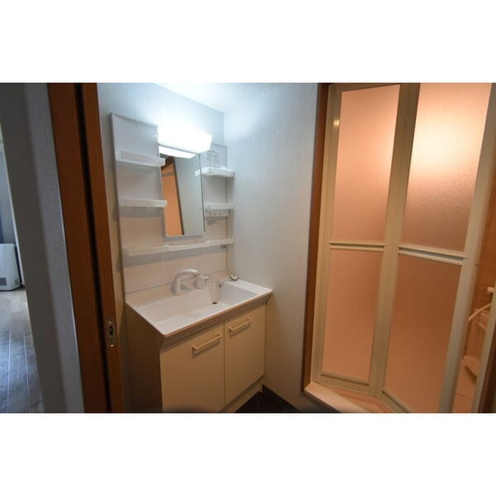 物件内観写真13　(洗面)