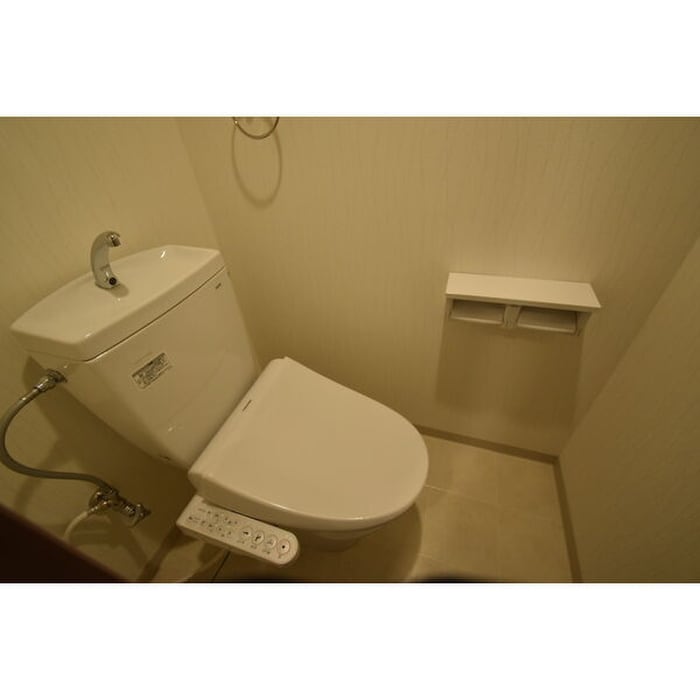 物件内観写真15　(トイレ)