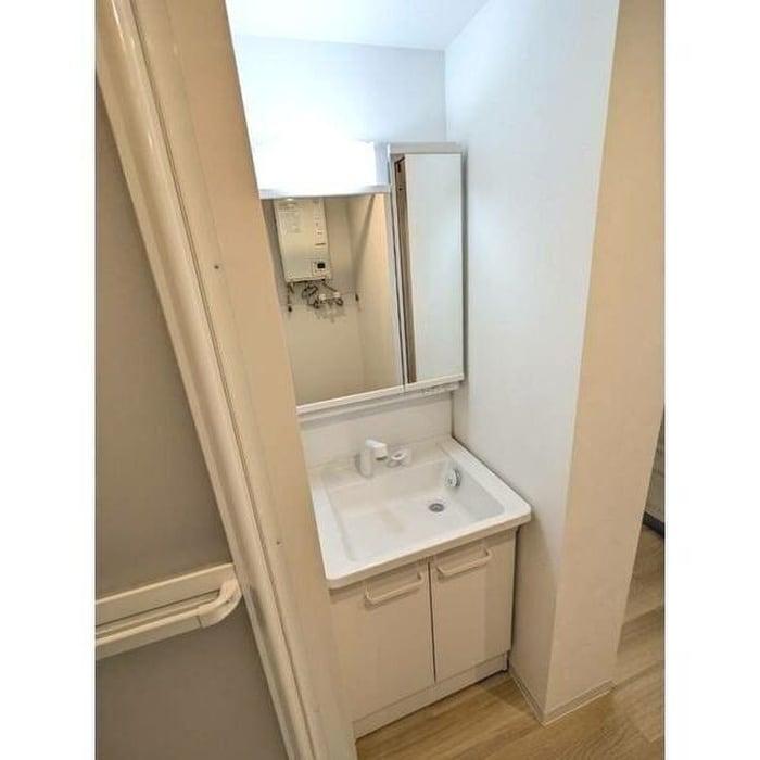 物件内観写真6　(洗面)