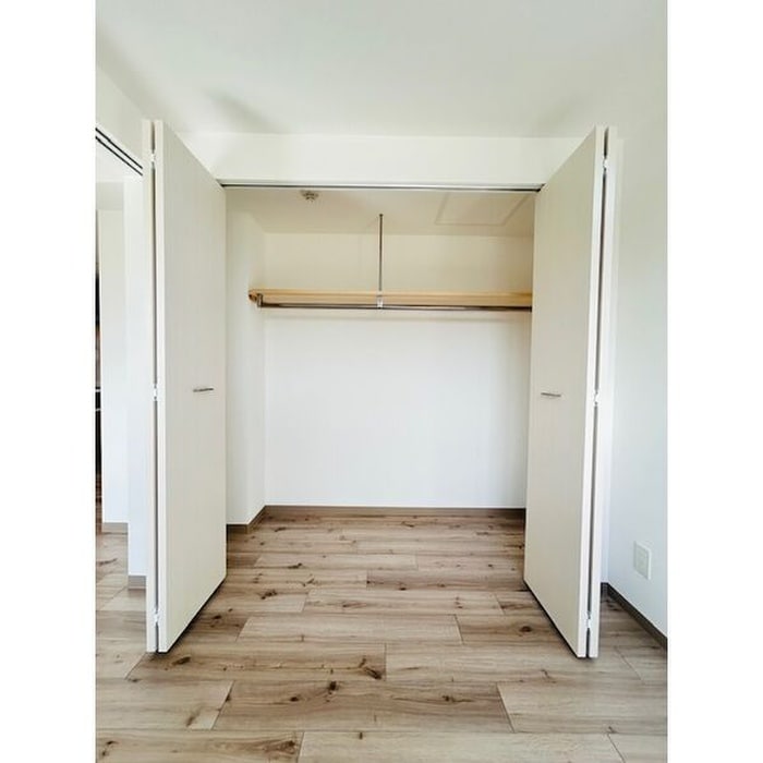 物件内観写真7　(洗面)