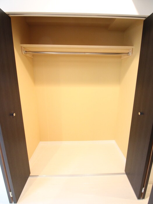 物件内観写真11　(収納)