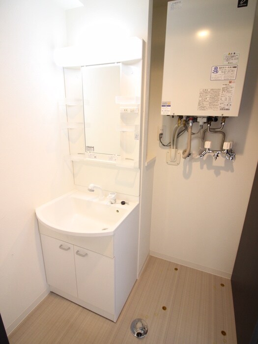 物件内観写真13　(洗面)