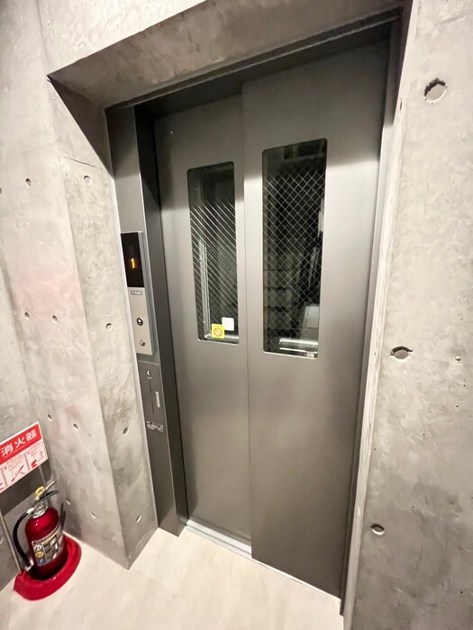 物件外観写真5　(建物設備)