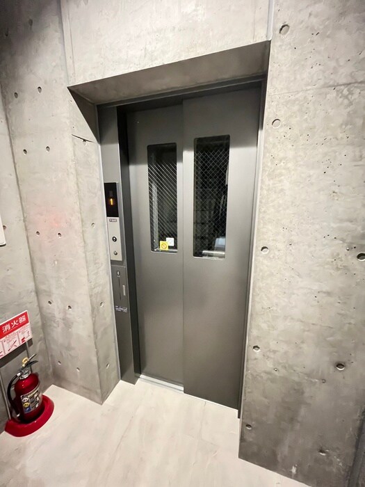 物件外観写真5　(建物設備)