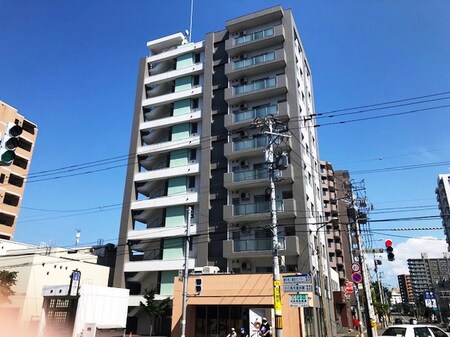 フローラ中の島外観写真