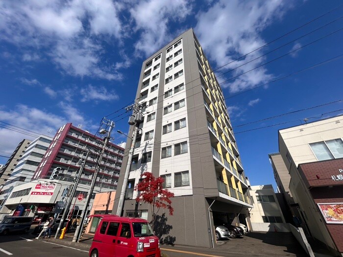 物件外観写真3　(外観写真)