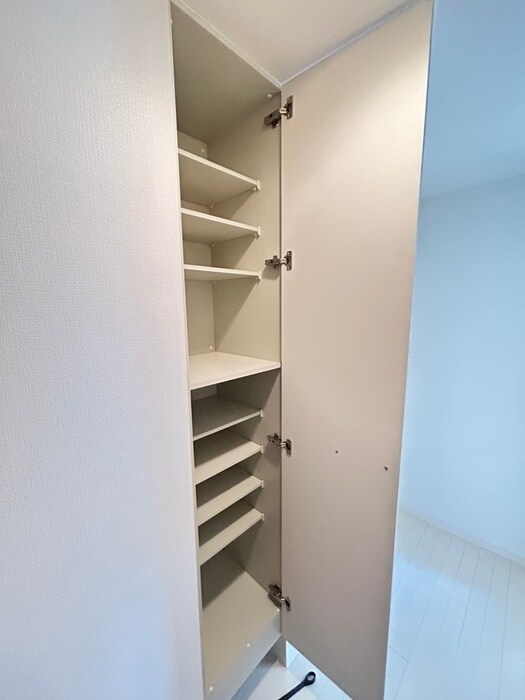 物件内観写真17　(靴箱)