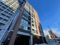 プライムメゾン鴨々川の外観写真