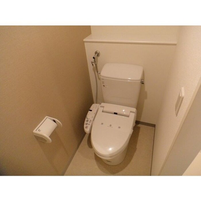 物件内観写真14　(トイレ)