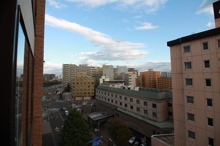 物件内観写真20　(室内からの展望)