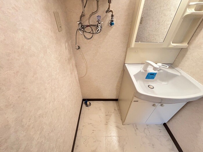 物件内観写真20　(洗濯機置場)