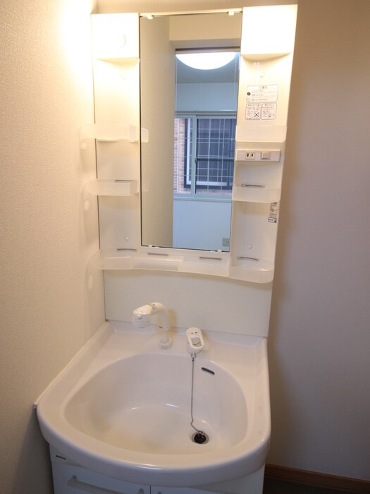 物件内観写真9　(洗面)