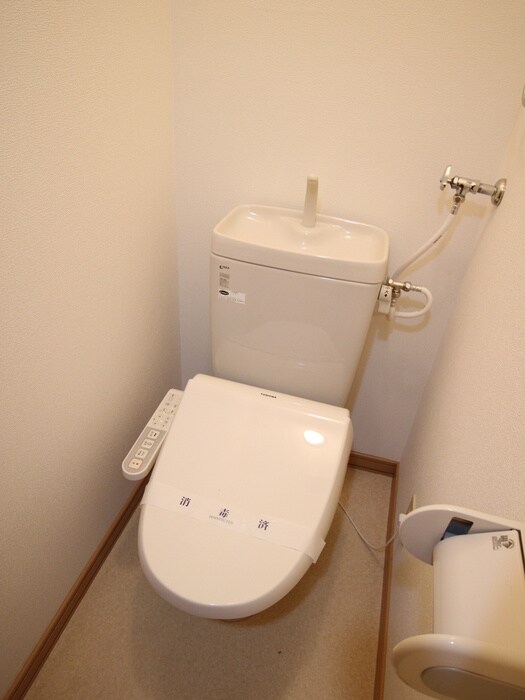 物件内観写真11　(トイレ)