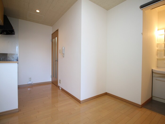 物件内観写真16　(居室)