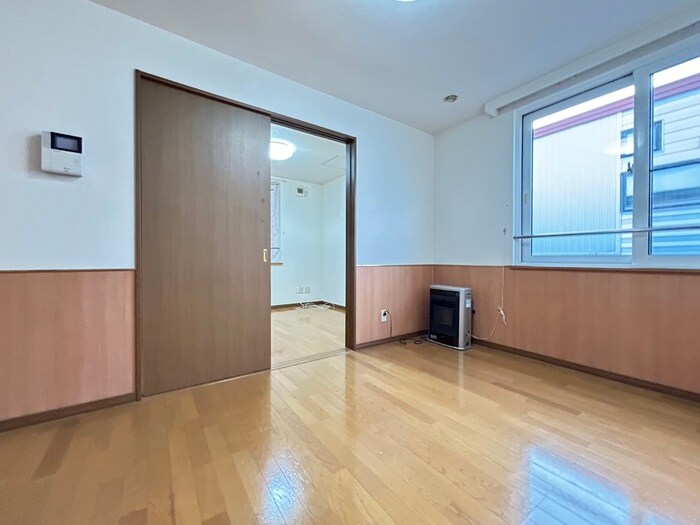 物件内観写真10　(居室)