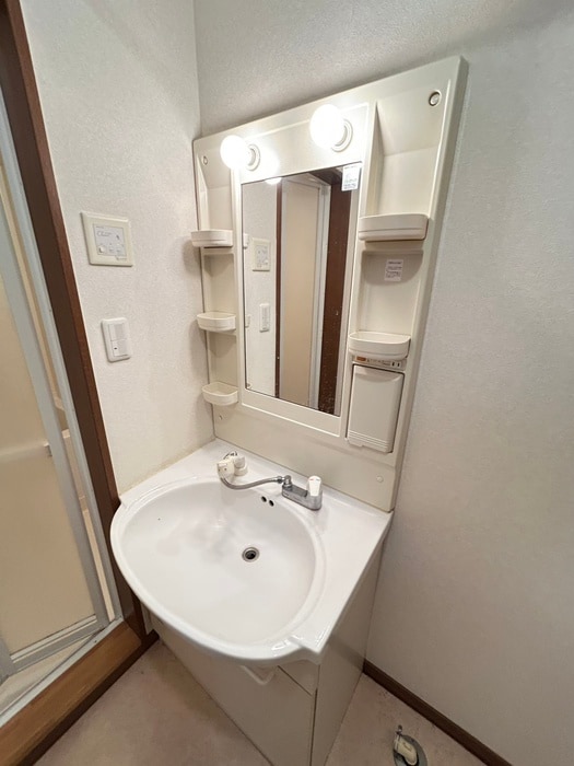 物件内観写真14　(洗面)